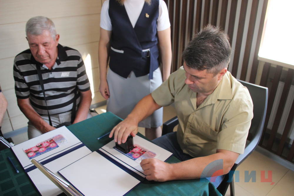 1000wm (5).jpg 1000wm (5).jpg