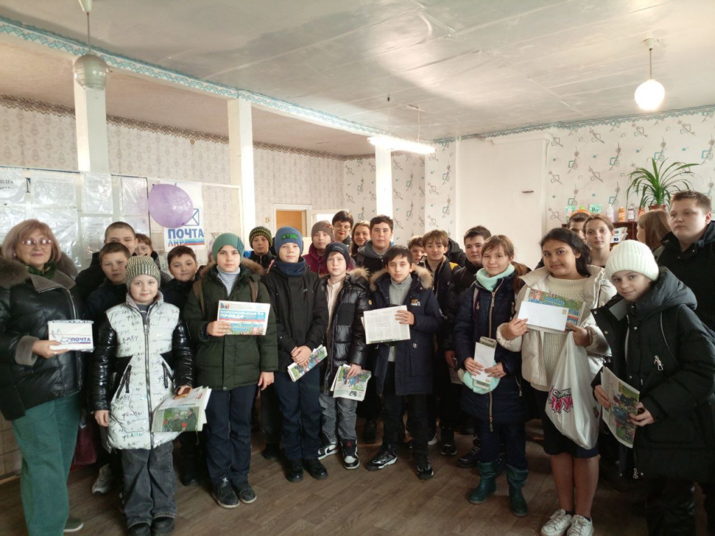 Ученики в ОПС Володарск.jpg